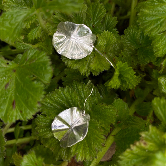 Geum Leaf Earrings